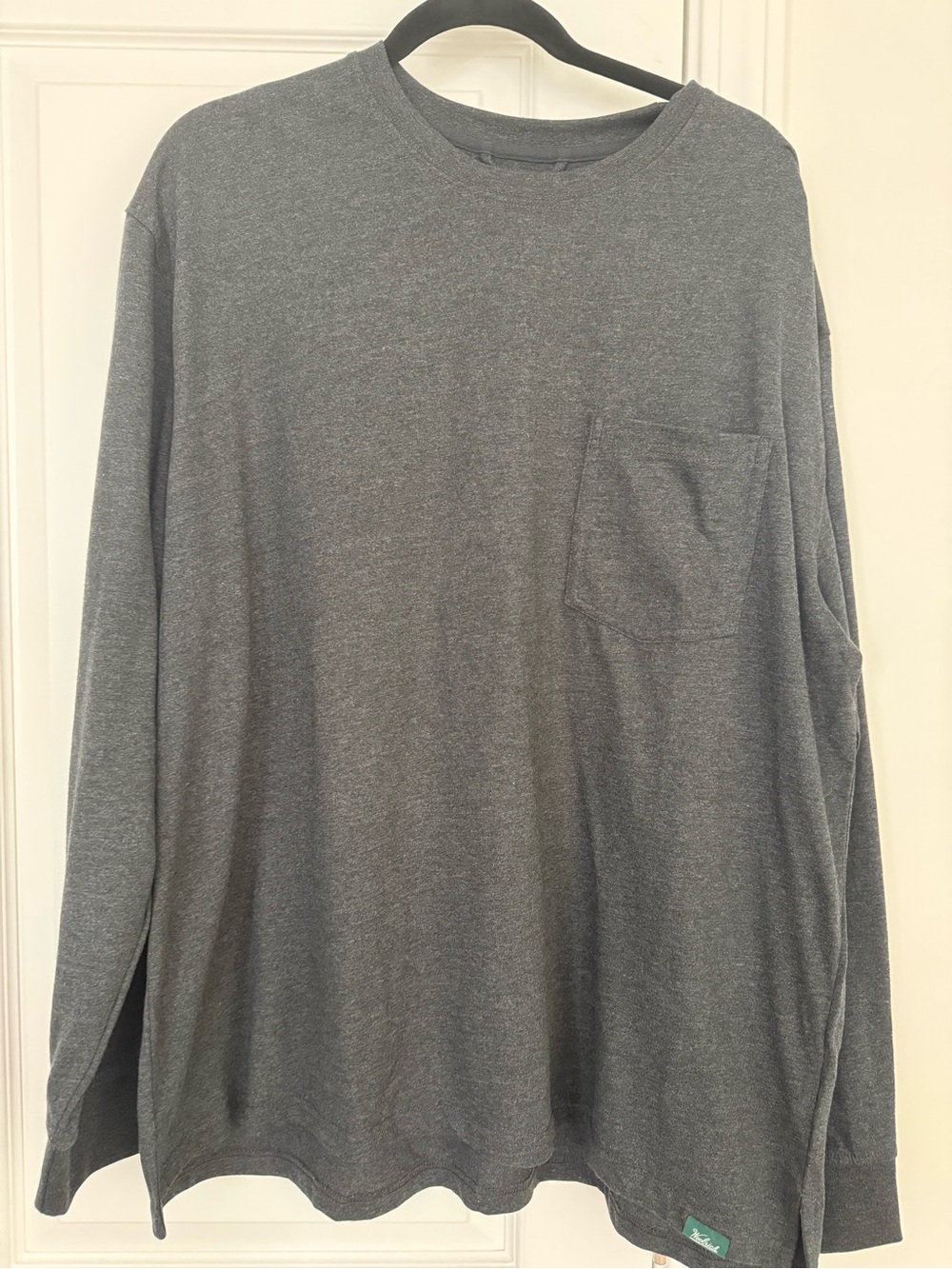 Woolrich Men's Long-Sleeve Pocket Tee - Dark Heather Gray